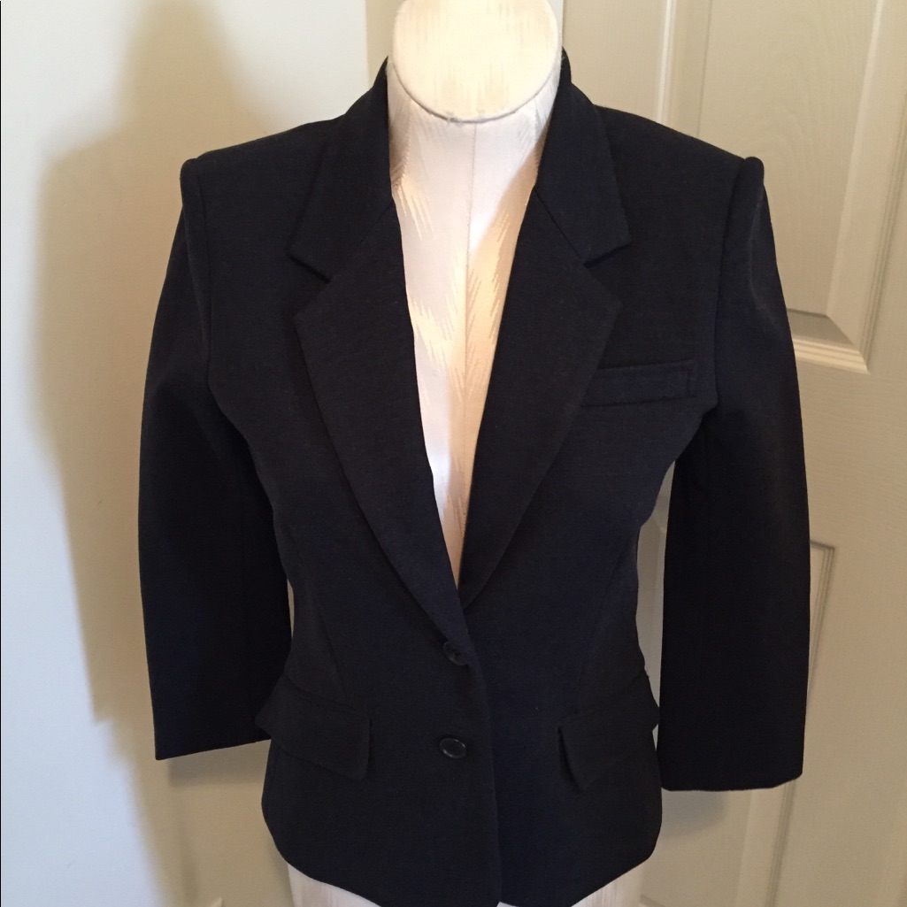 Elizabeth And James Blazer Nwt Size 4 Grey $395